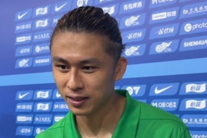 张玉宁:京沪德比3-0获胜每人都很兴奋,为大家的表现感到骄傲