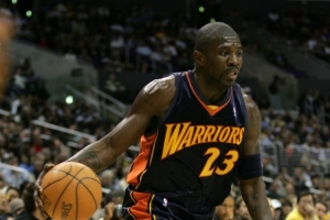 没在这打过球!前NBA扣篮王贾森·理查德森加盟掘金解说团队!